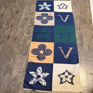 Blue and Cream Patterned Scarf!!!🔥🔥🔥